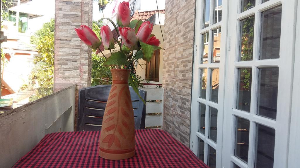 Niya Nest Homestay Kochi Zewnętrze zdjęcie