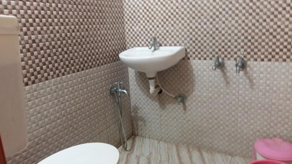 Niya Nest Homestay Kochi Zewnętrze zdjęcie